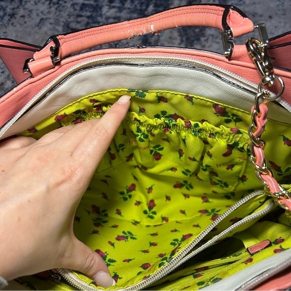 Betsey Johnson Curtsy Black & White Polka Dot Coral Bow Satchel - Picture 9 of 13